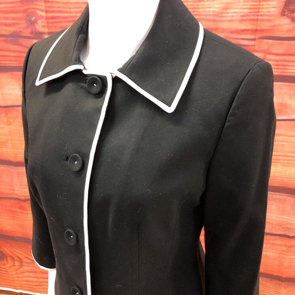 ANN TAYLOR BLACK JACKET WITH WHITE PIPING SIZE 6 TCC