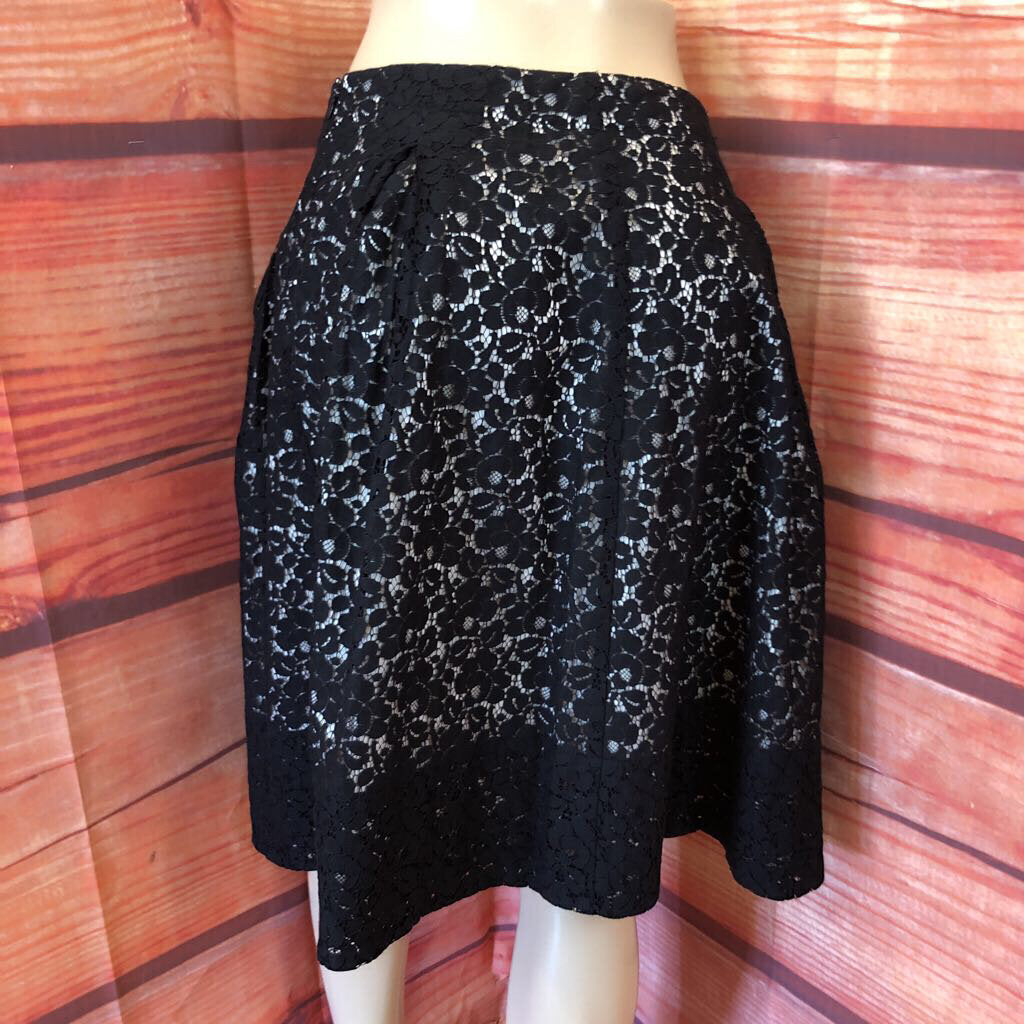 TALBOTS BLACK IVORY LACE LINED SKIRT SIZE 2 TC3