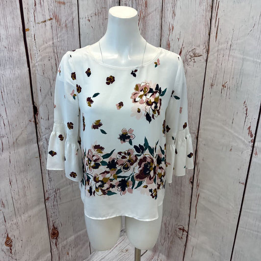 ANN TAYLOR OFF WHITE FLORAL BELL SLEEVE TOP SIZE S TCC